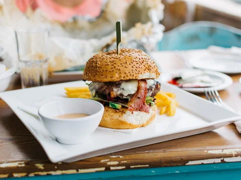 Bacon cheese burger with crispy fries