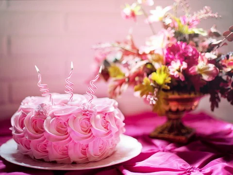 Rose-Decorated Cake